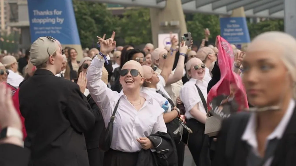 Pitbull says seeing fans dressed as him is priceless